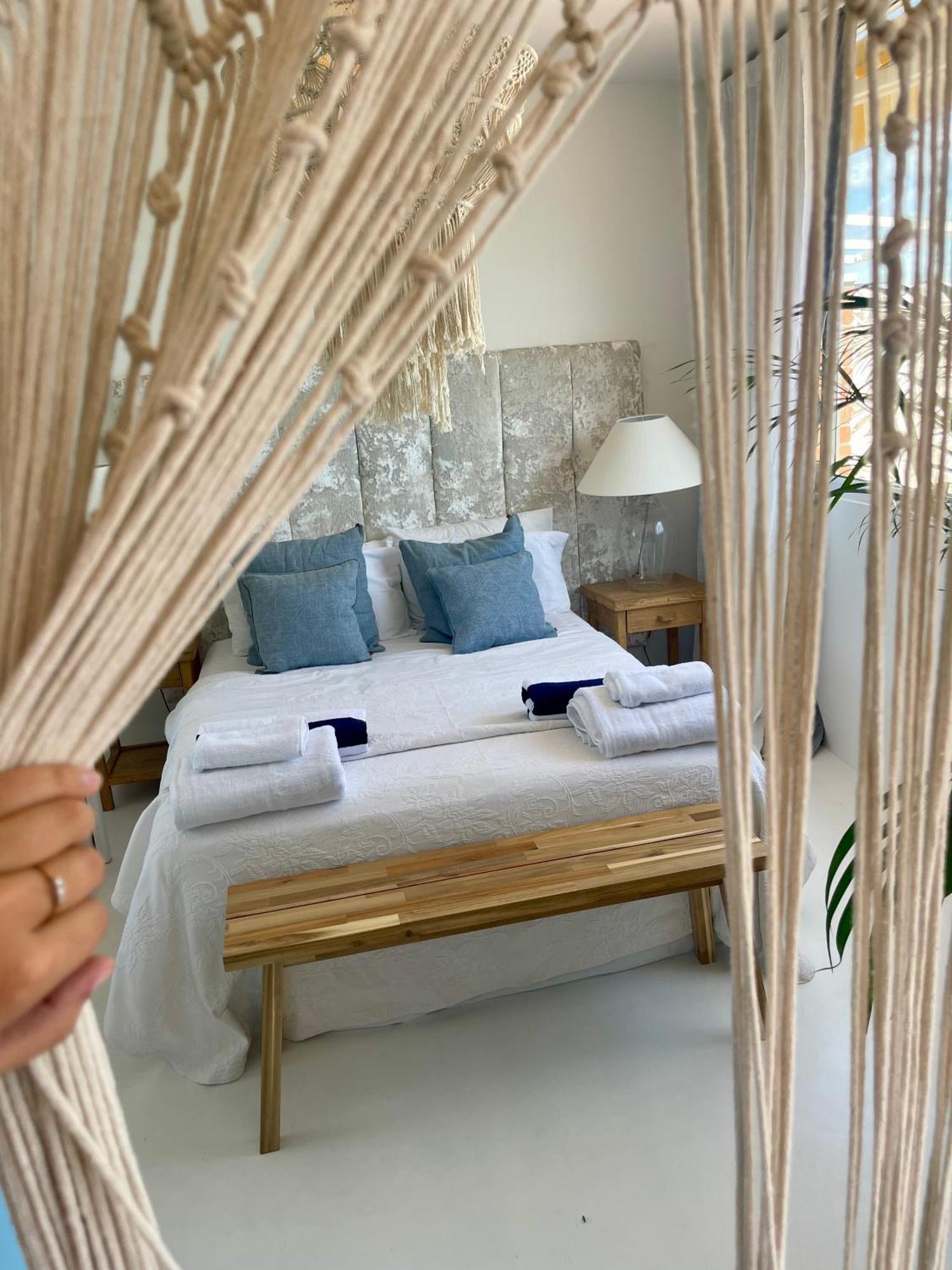 Beach Front Apartment ジブラルタル エクステリア 写真