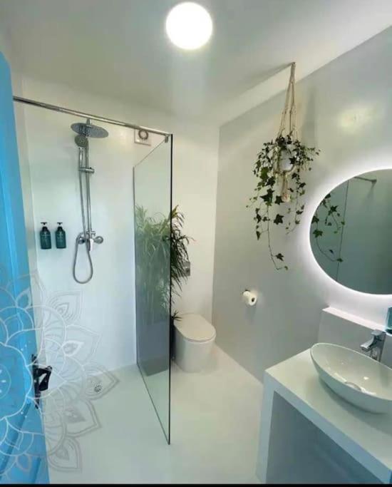 Beach Front Apartment ジブラルタル エクステリア 写真